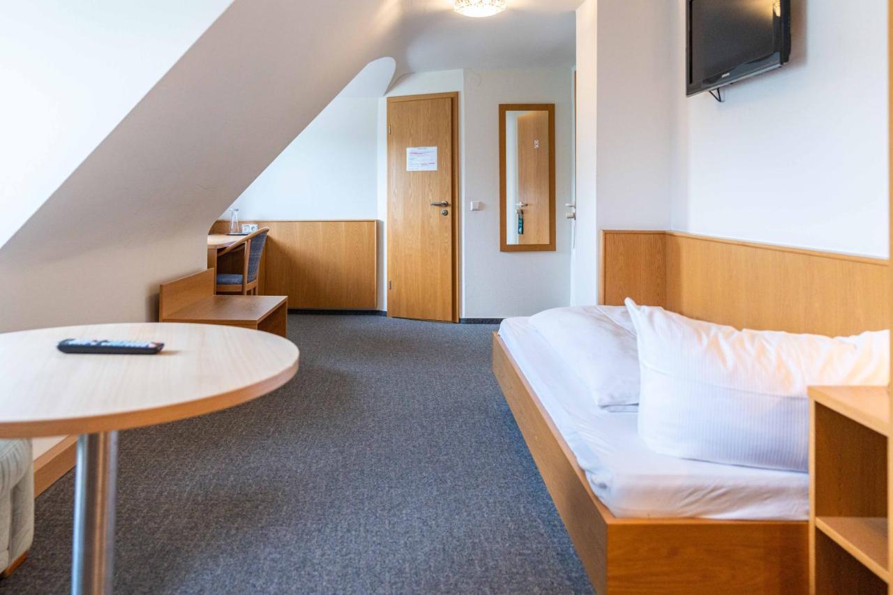 Hotel Am Roemerplatz Ulm Eksteriør billede