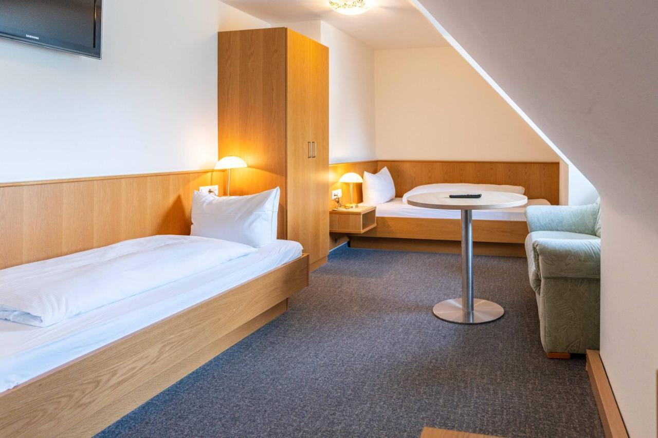 Hotel Am Roemerplatz Ulm Eksteriør billede