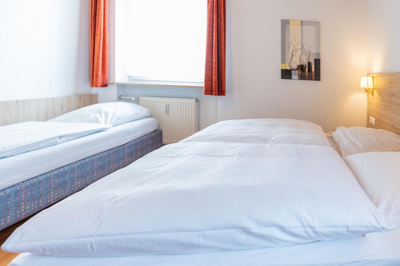 Hotel Am Roemerplatz Ulm Eksteriør billede