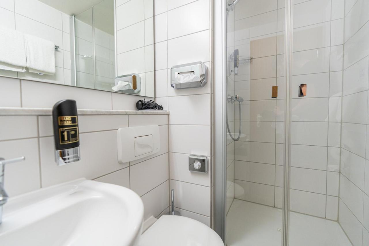 Hotel Am Roemerplatz Ulm Eksteriør billede